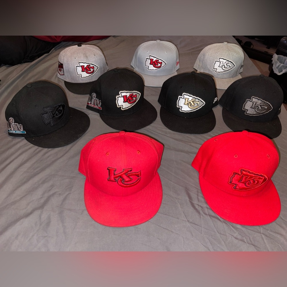 pre owned New Era 59 Fifty Fitted 7 5/8 hats.